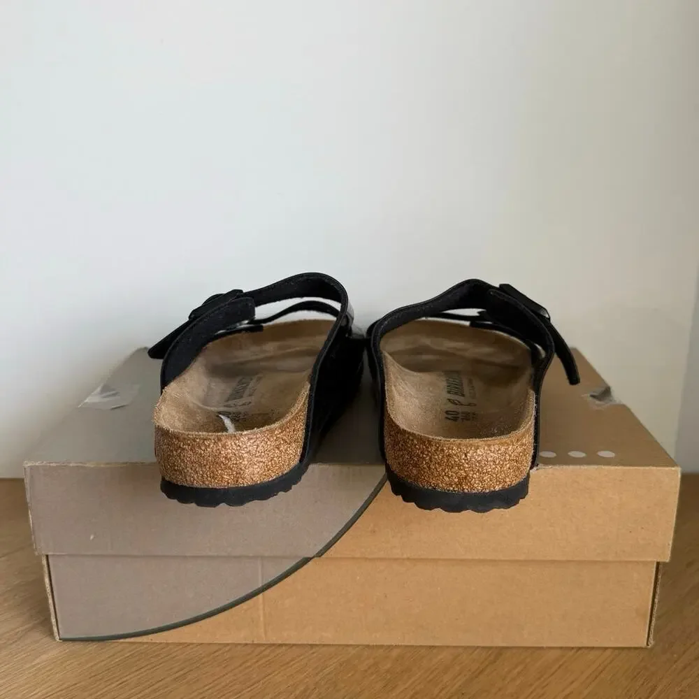 Birkenstock Arizona Birko-Flor Patent Leather Unisex Sandals- SZ Men 7- Women 9